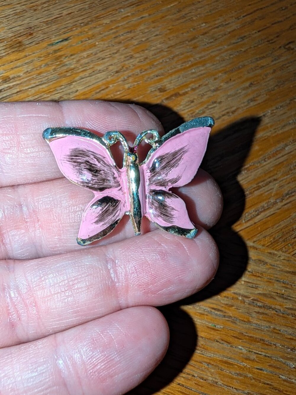 Butterfly pin - Picture 1 of 2
